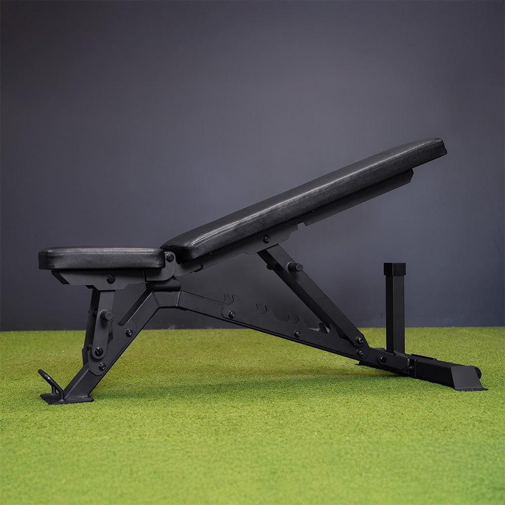 مقعد مسطح، مائل، منحدر (FID) التجاري من Force USA