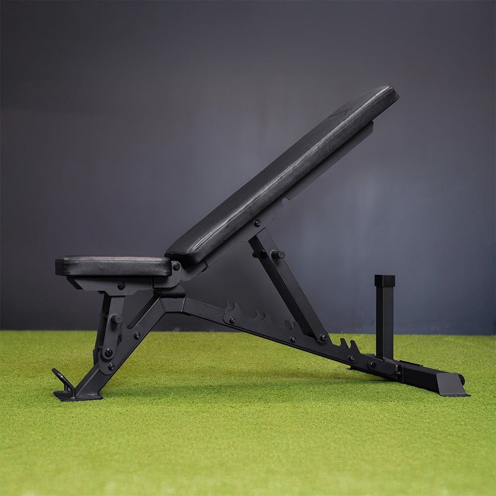 مقعد مسطح، مائل، منحدر (FID) التجاري من Force USA