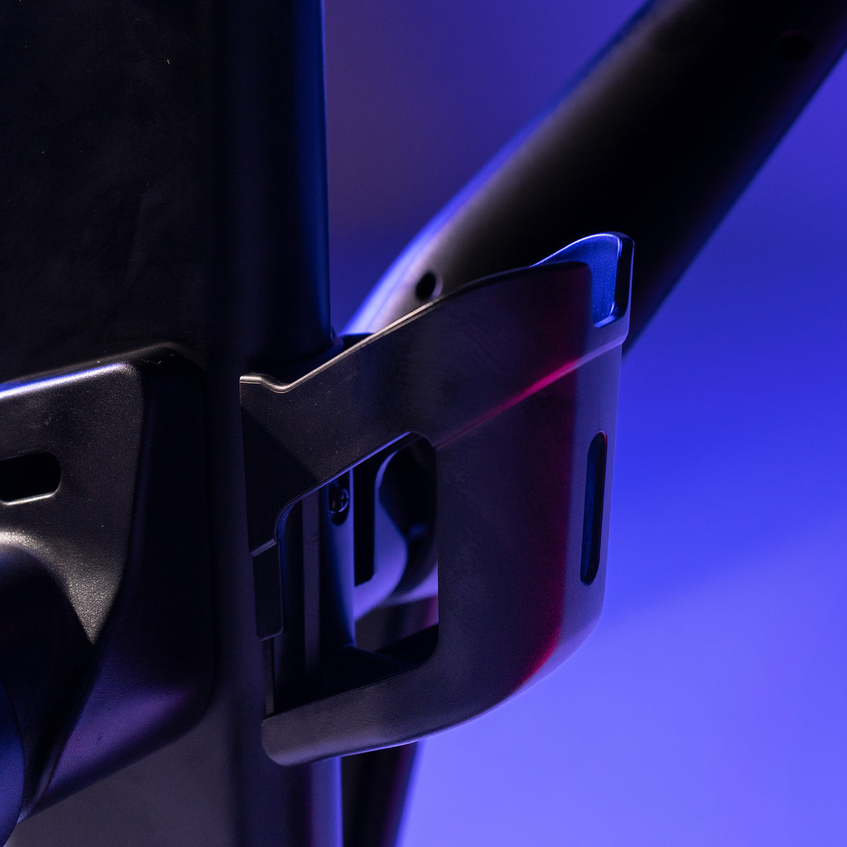 ANATOMY FITNESS VELTRIX ELLIPTICAL – LED SCREEN MONITOR