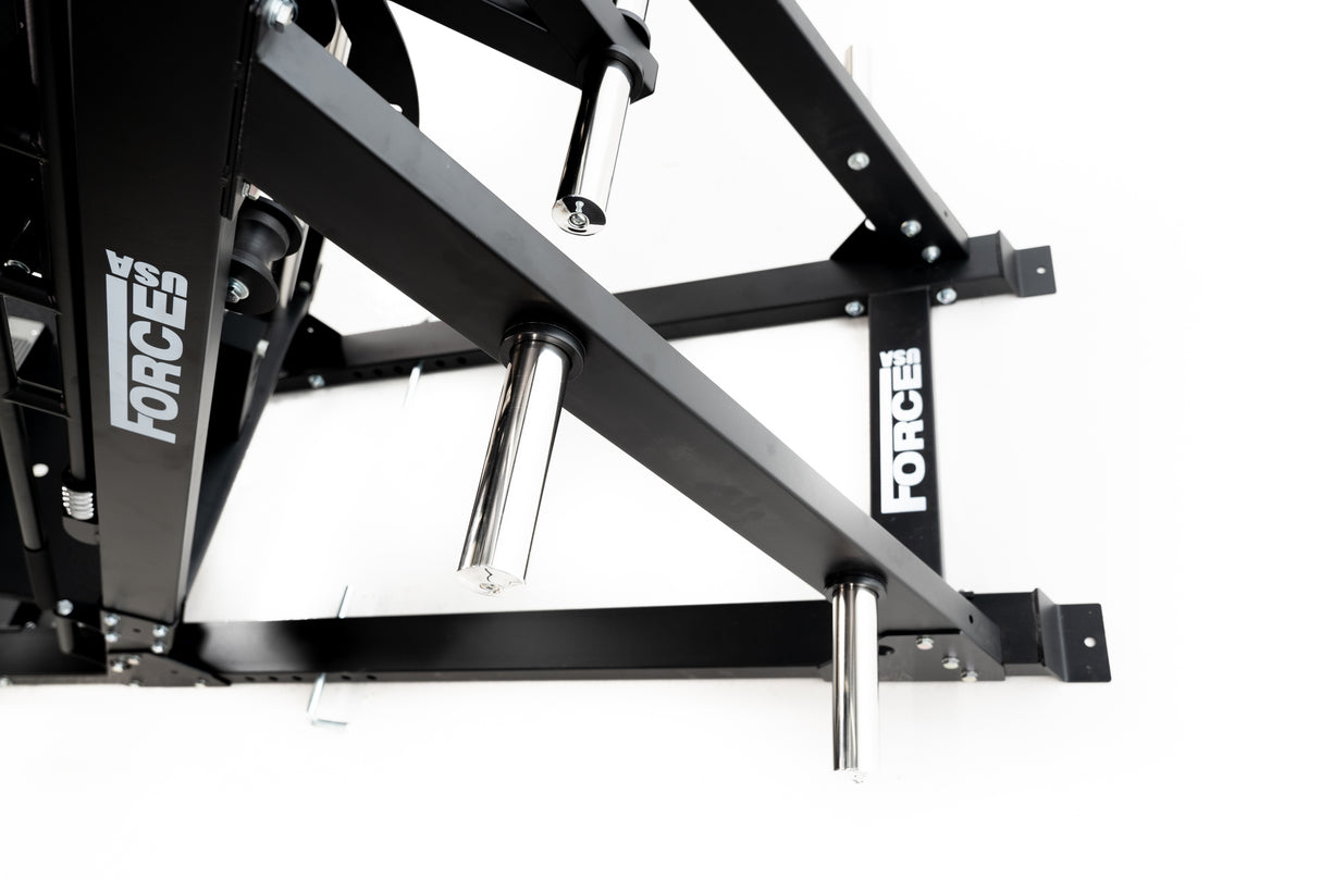 قم ببناء أرجل صلبة باستخدام Force USA Monster Ultimate Leg Press و Hack Squat Combo